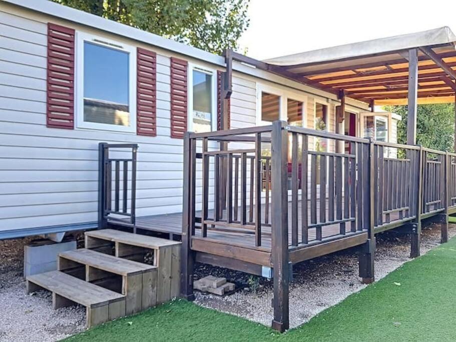 Le Moorea Mobilhome Camping Le Montourey 4 Etoiles Fréjus エクステリア 写真